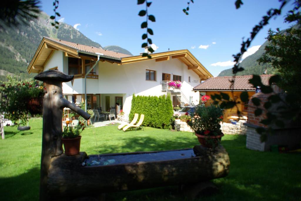 Apart Birgit Pfunds Exterior photo